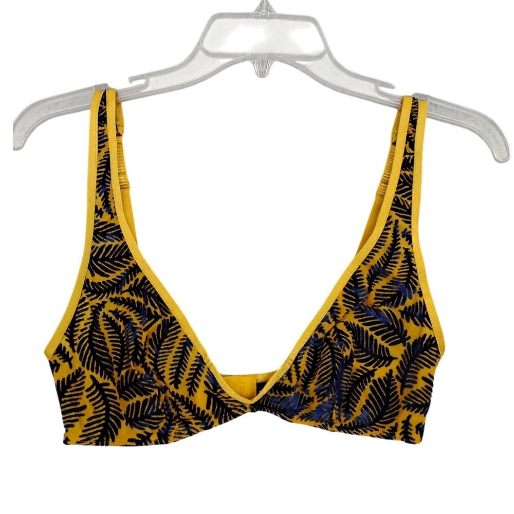 Out From Under For Urban Outfitters Veronica Bra Size M NWT Velvet & Soft Mesh